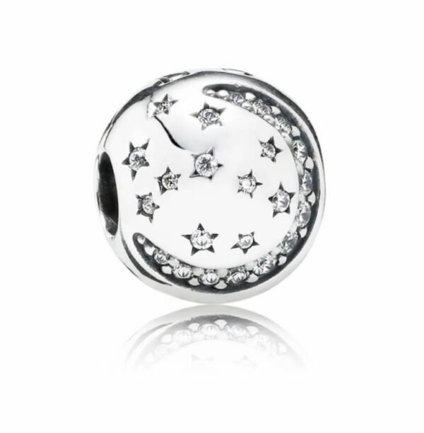 Charm a forma di pallina con luna e stelle incisi in argento. Gioielli Torino offerte d'oro